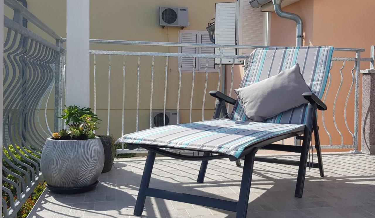 Apartmani Villa Lilliana Tribalj Esterno foto