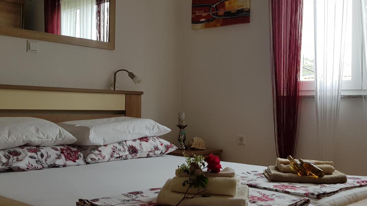 Apartmani Villa Lilliana Tribalj Esterno foto