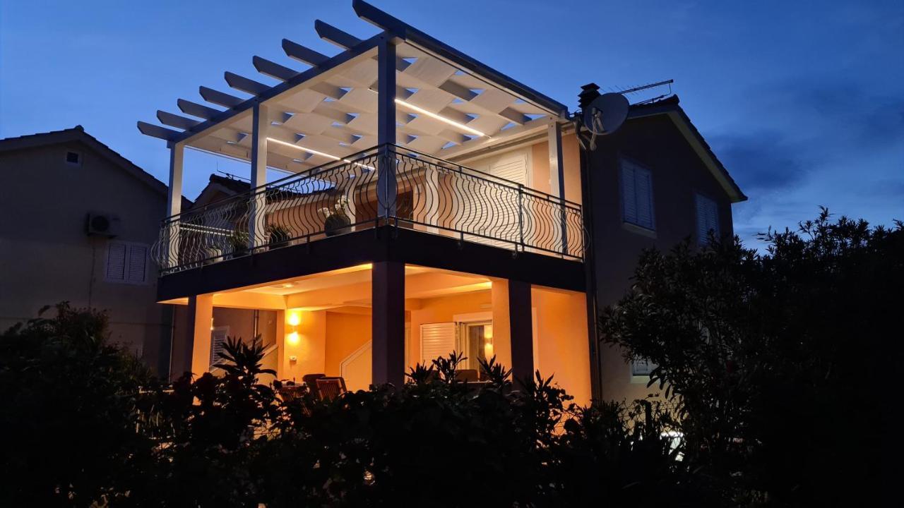 Apartmani Villa Lilliana Tribalj Esterno foto