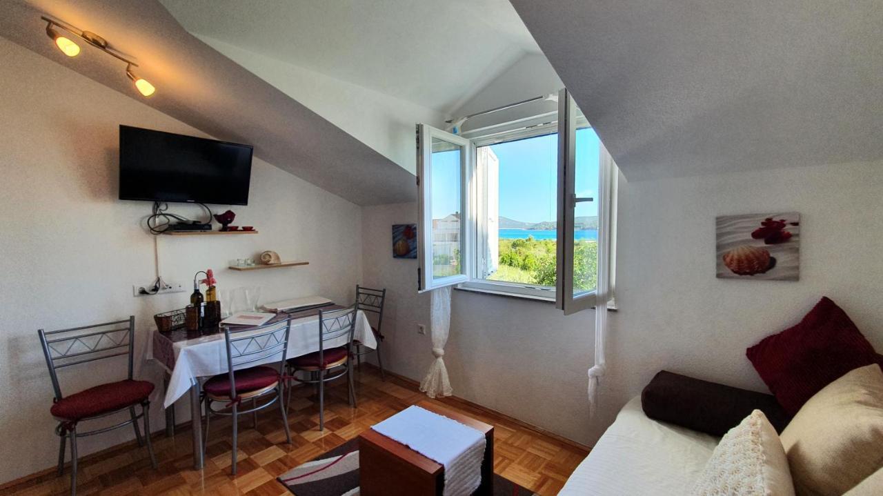 Apartmani Villa Lilliana Tribalj Esterno foto
