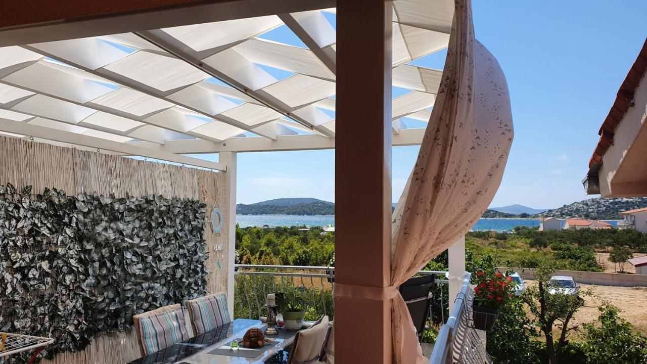 Apartmani Villa Lilliana Tribalj Esterno foto