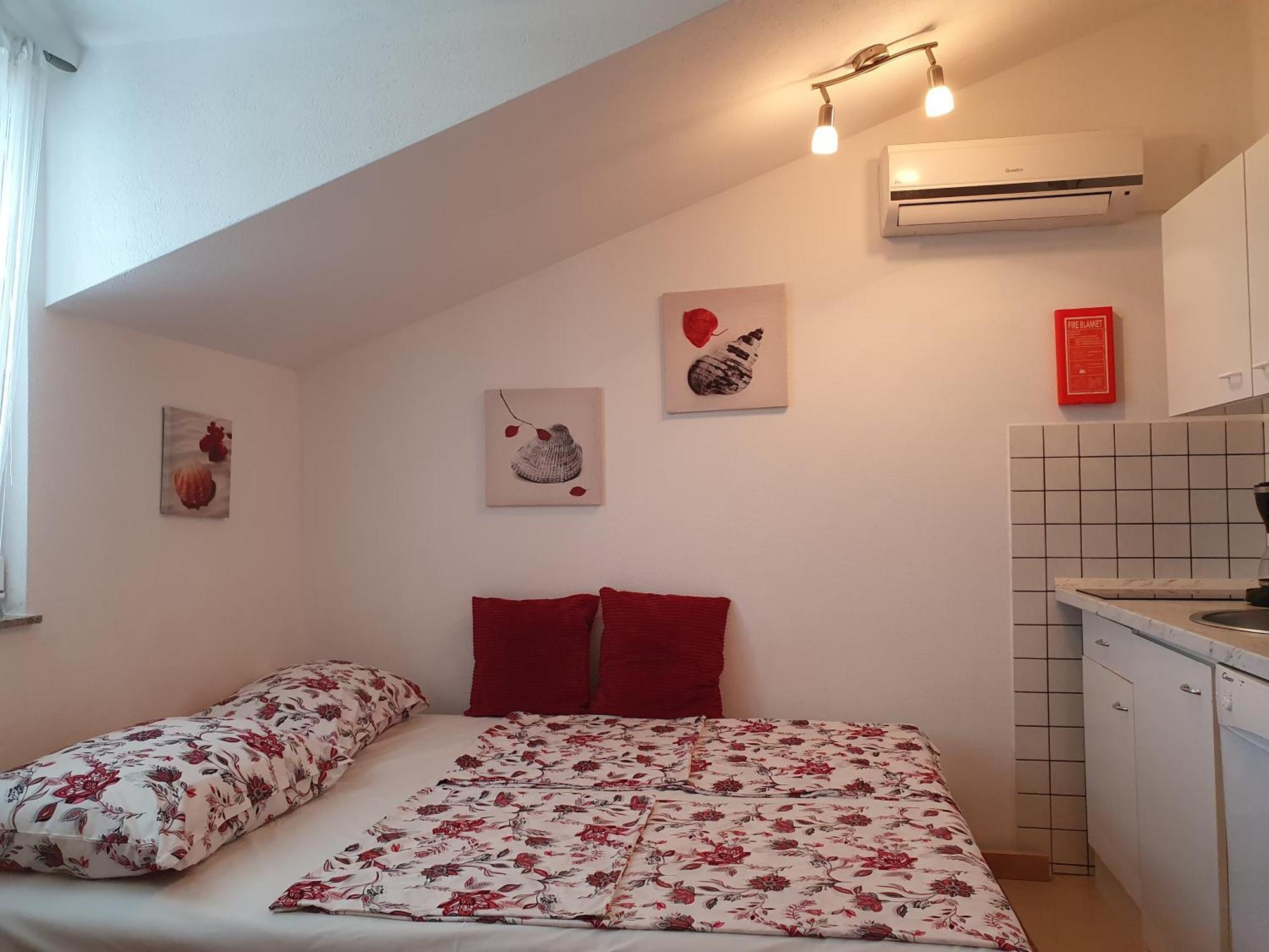 Apartmani Villa Lilliana Tribalj Esterno foto