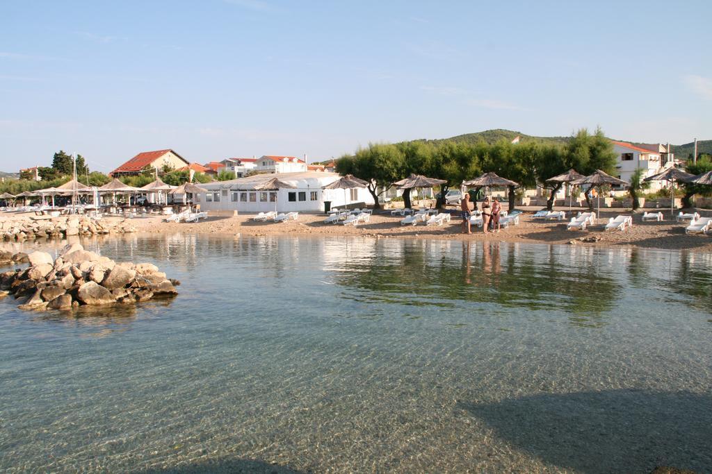 Apartmani Villa Lilliana Tribalj Esterno foto